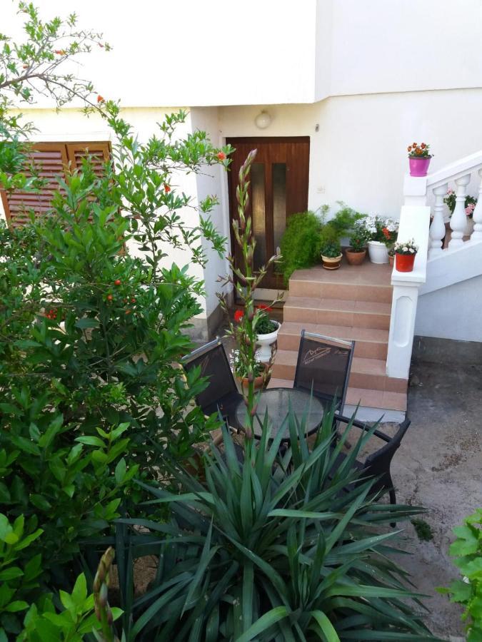 Apartman Sunce Raslina Екстериор снимка