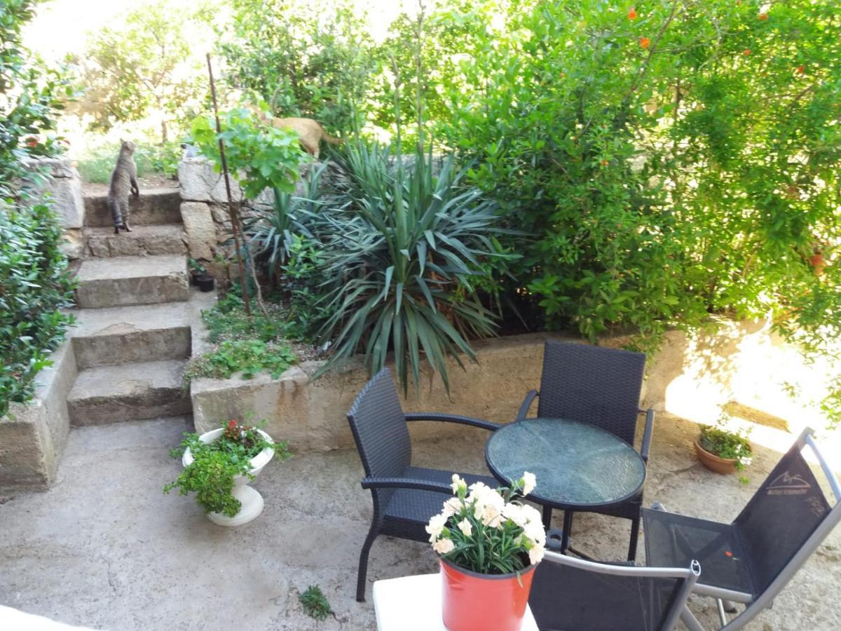 Apartman Sunce Raslina Екстериор снимка