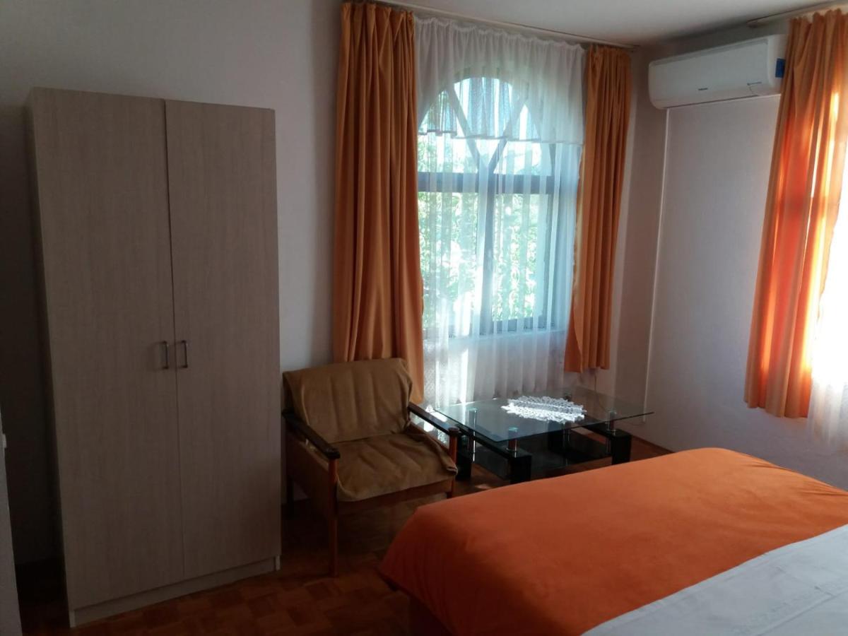 Apartman Sunce Raslina Екстериор снимка
