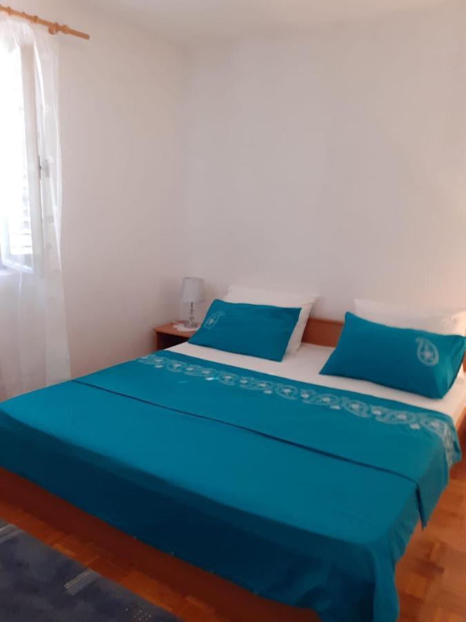 Apartman Sunce Raslina Екстериор снимка